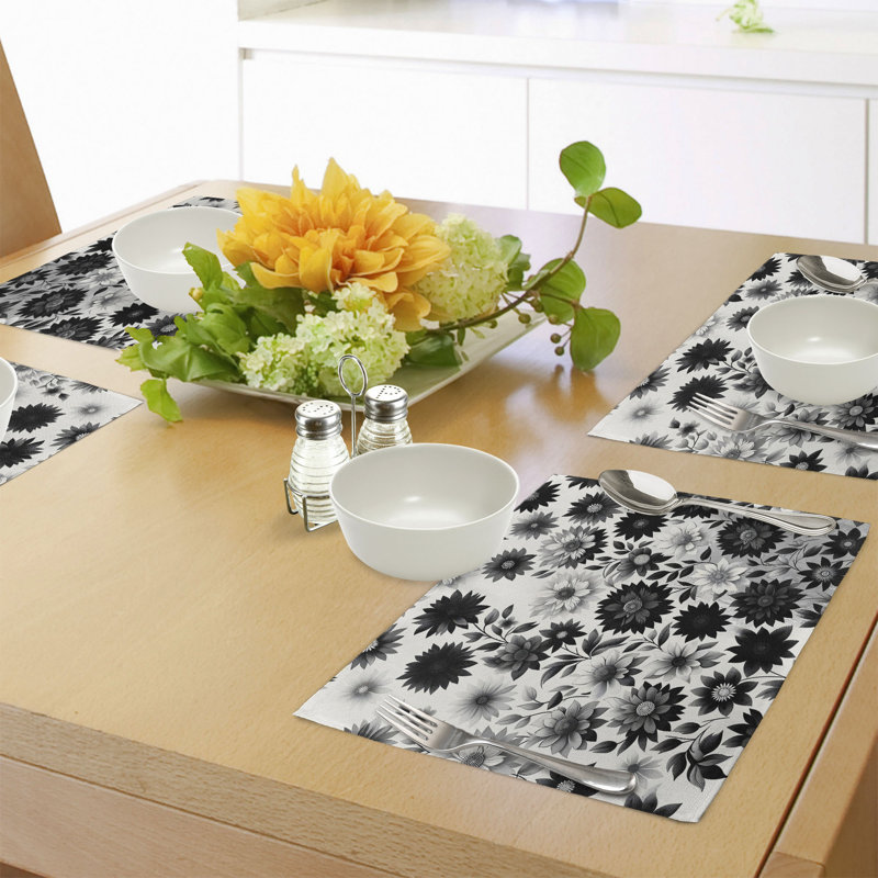 Ensemble de 4 napperons noirs et blancs Ambesonne