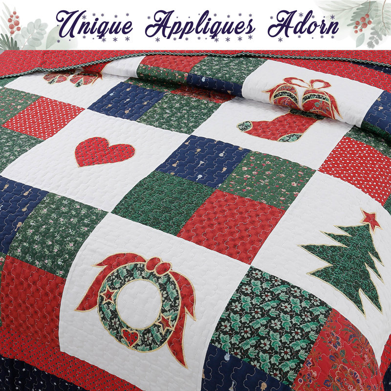 Queen Red and Green Cotton Reversible Christmas Quilt Set