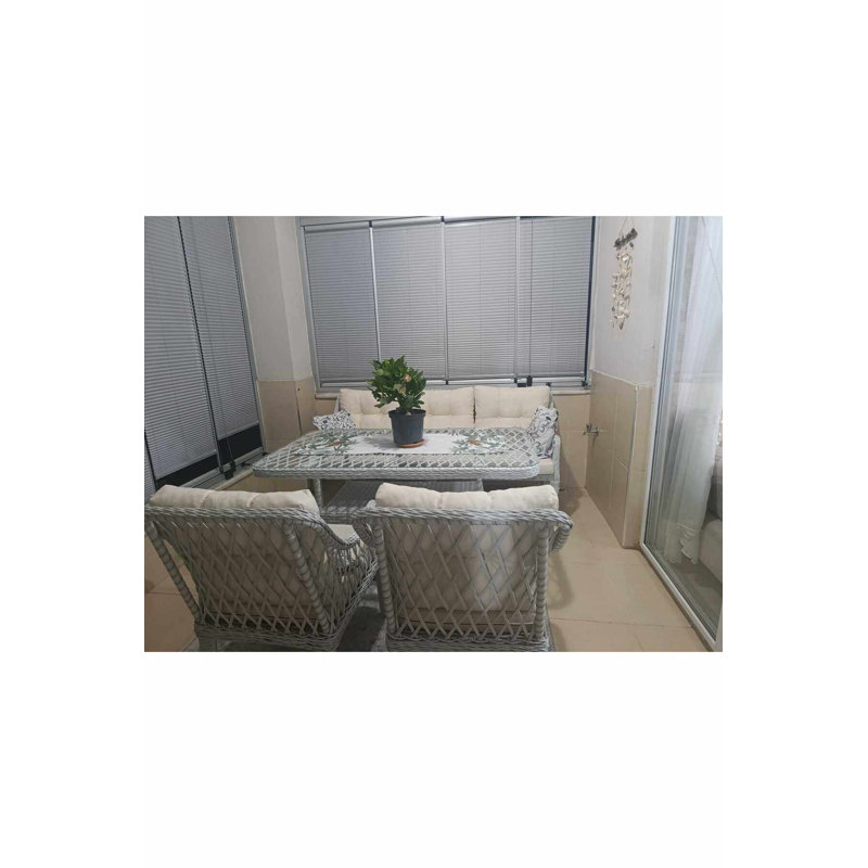 Ensemble de mobilier de jardin