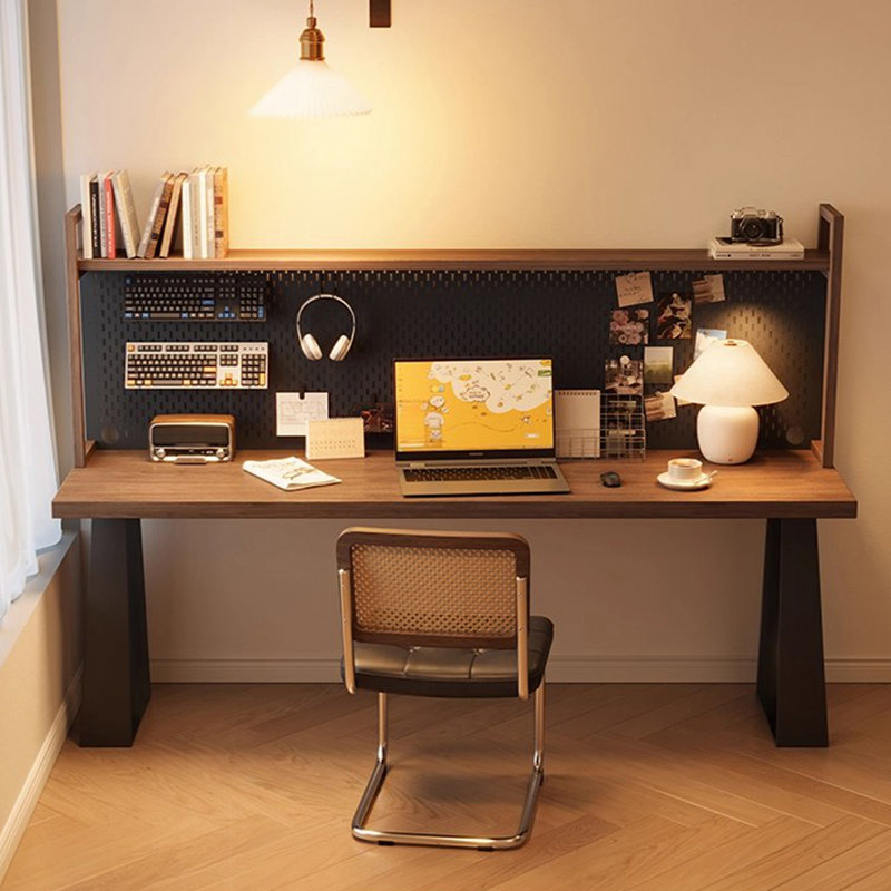 Bureau d'écriture rectangulaire en bois massif brun noisette, H 61,02 po x l 70,87 po x P 23,62 po