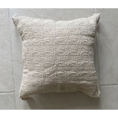 TRACY PILLOW Knitted Tassel Pillow With Insert-White