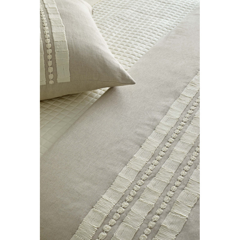 Echelon Linen Pillow Cover & Insert, Square 24"