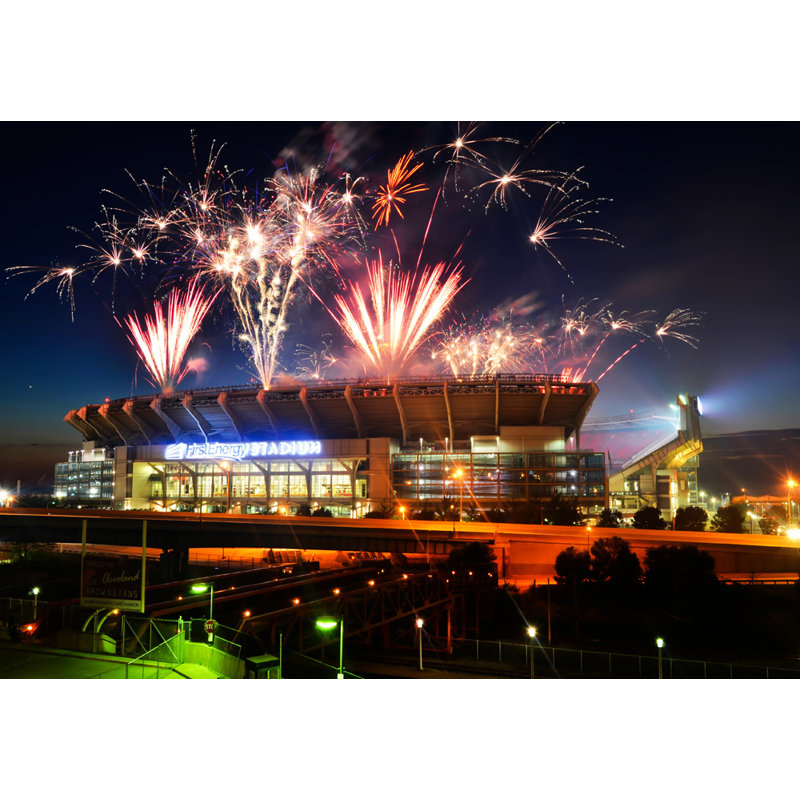 FirstEnergy Stadium, H 17 po x l 24 po