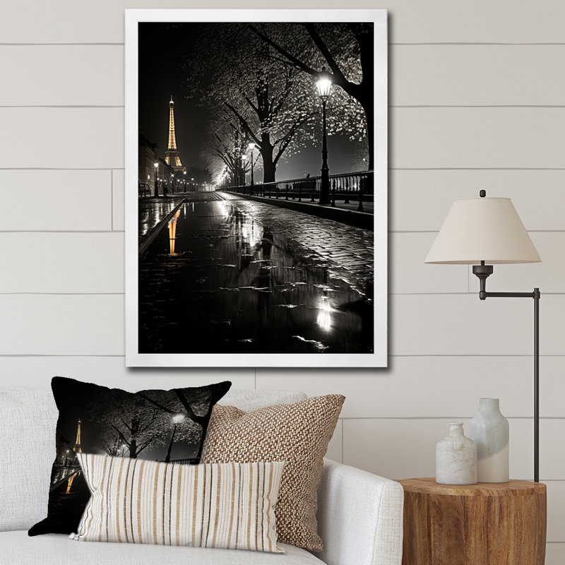 Parisian Moonlit Night I - Paris, reproduction d'art encadrée, H 20 po x l 12 po x P 1 po, Cadre simple blanc