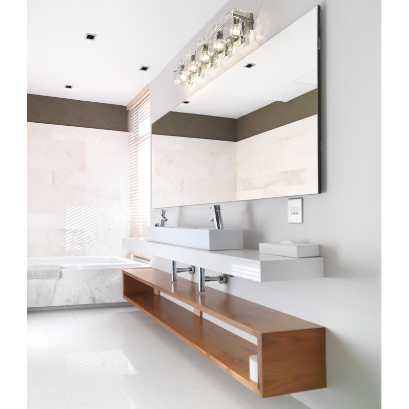 Éclairage pour meuble-lavabo Arene, 7.75"H x 36.25"W x 5.5"D, Chrome chrome, 5 Lights