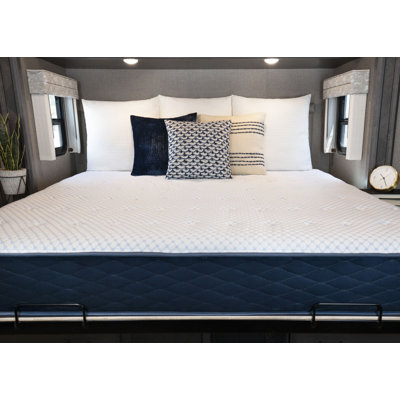 Dreamfoam Hybrid 10" Mattress with Cool to Touch Fabric