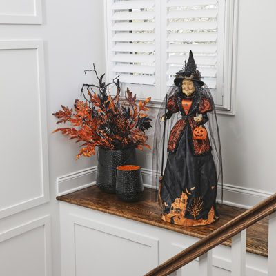 42" standing Witch With Pumpkin