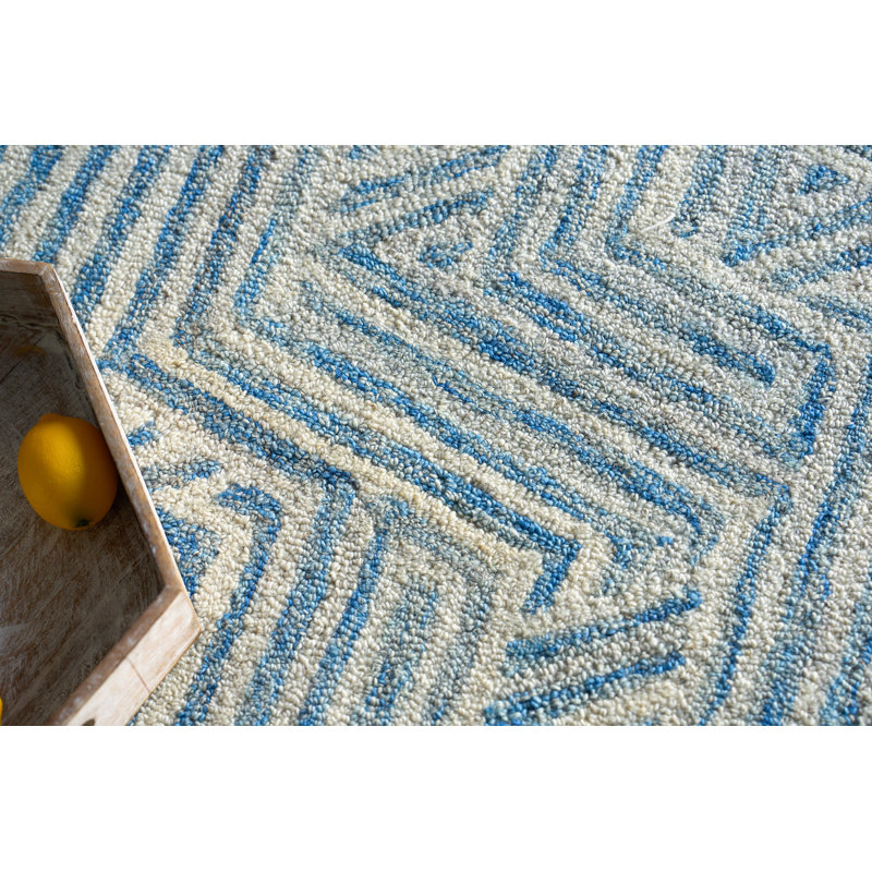 Ivory and Blue Hand-Tufted Wool 9' x 12' Area Rug