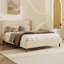 Lit plateforme tapissier moderne en velours beige avec tête de lit à oreilles et pieds en bois de noyer, sans sommier tapissier, très grand-967542438