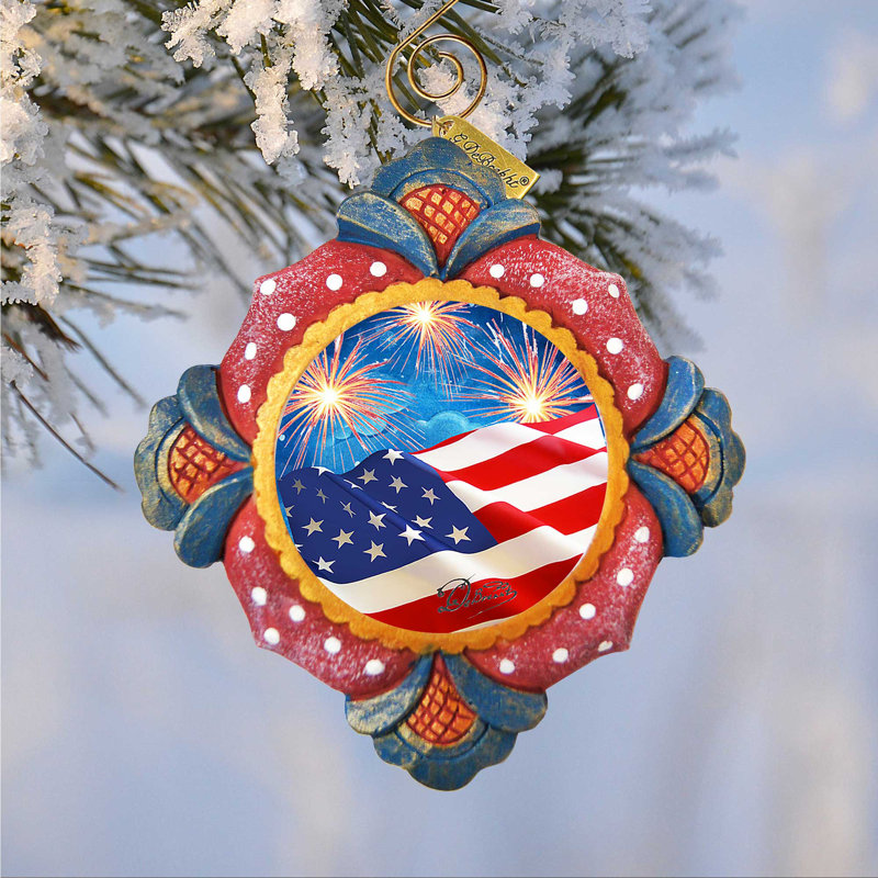 Ornement de feux d'artifice patriotique Derevo