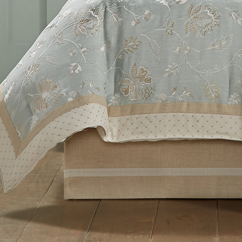 Garden View King 4Pc. Comforter Set, King Comforter + 3 Additional Pieces