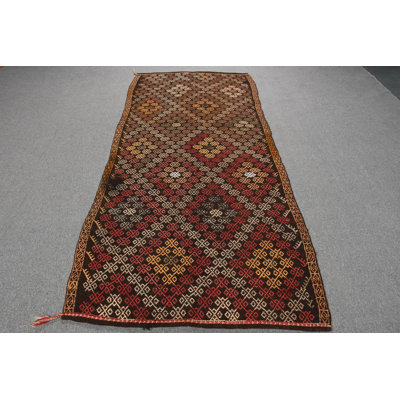 Authentique kilim turc rétro avec une conception rustique en laine tissée à la main, parfaite pour un décor bohème