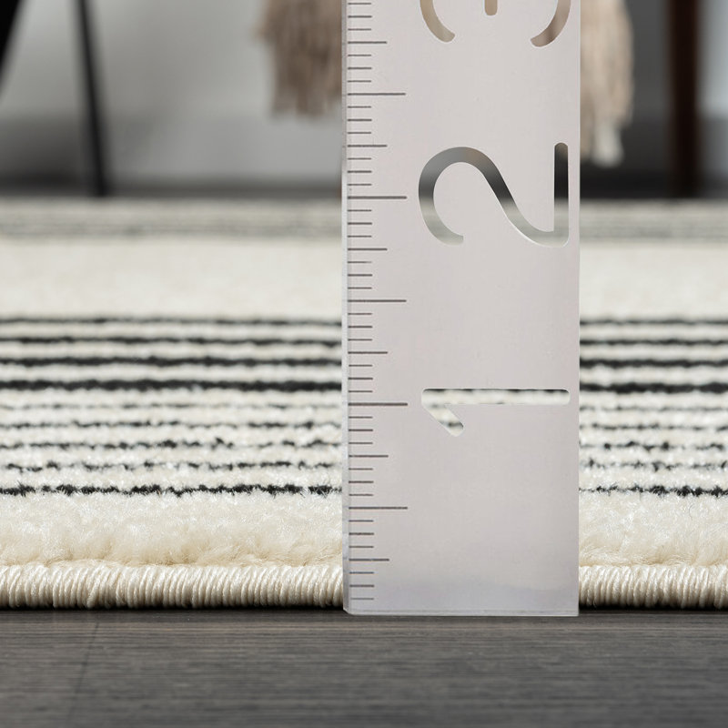 Tapis rectangulaire Yesika, Rectangle 7 pi 9 po x 10 pi 2 po