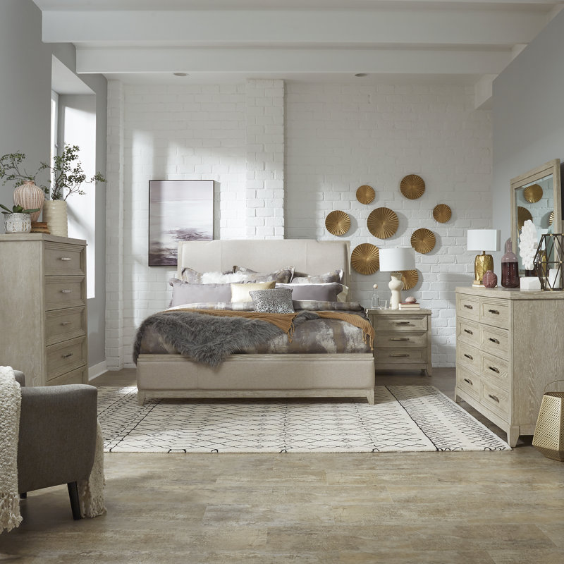 Grand lit tapissier, commode et table de chevet Barjesh
