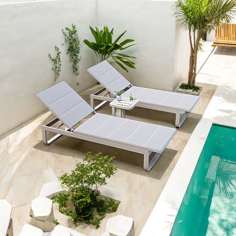 Chaise de luxe pour l'extérieur
