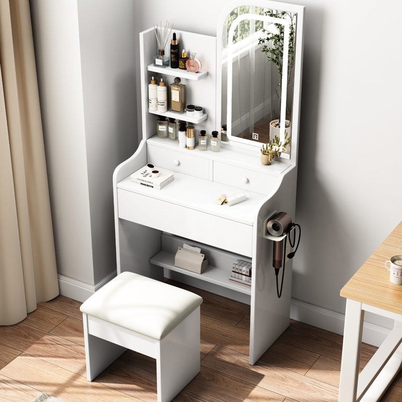 Meuble-lavabo blanc avec miroir et lumières