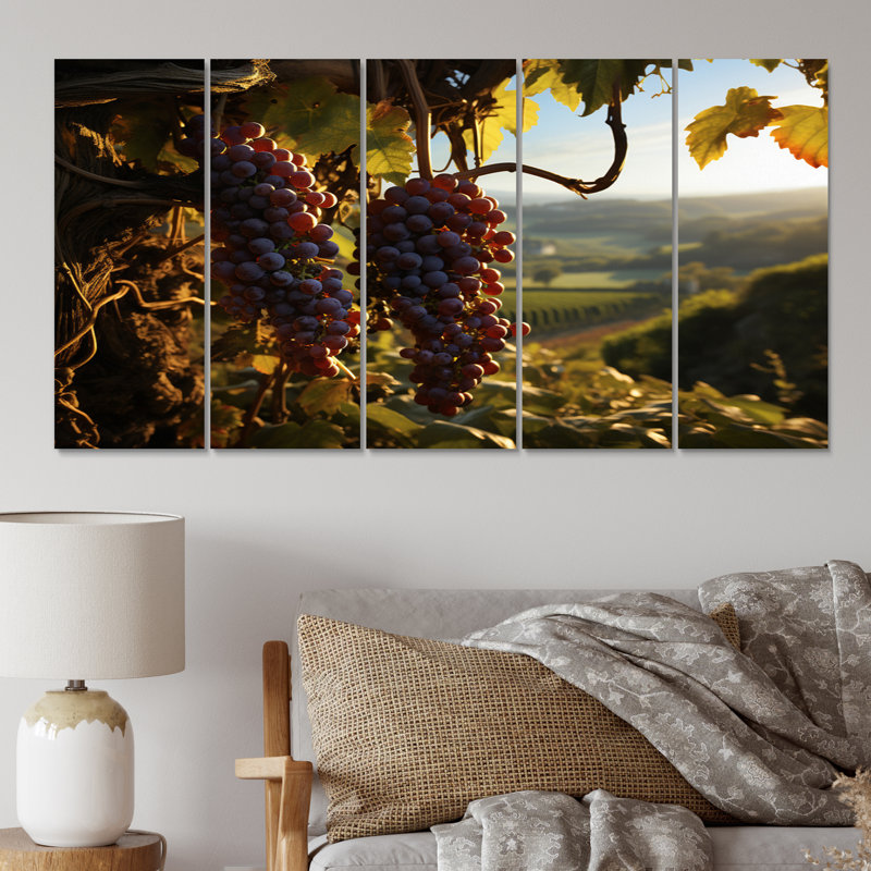 Raisins mauves, attrape-rêves de vigneron - ferme, reproduction d'art sur toile - 5 panneaux égaux