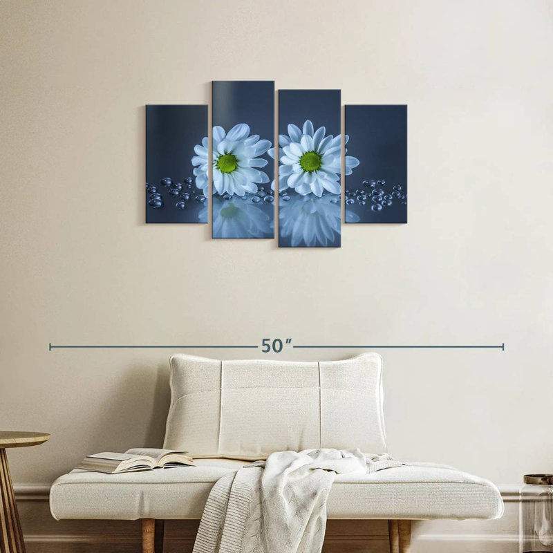 Harnek White Daisies, 22" H x 36" W