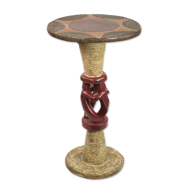 Table de bout à piédestal Erkka