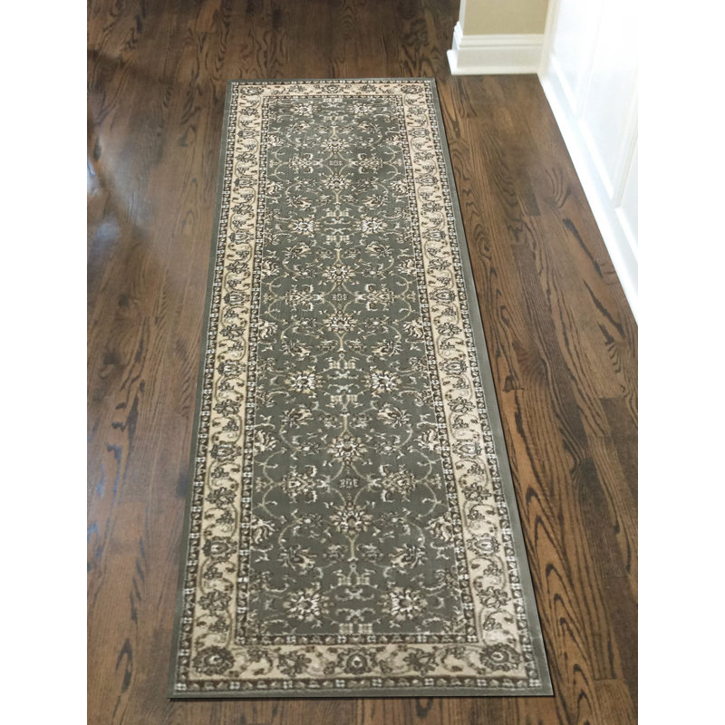 Tapis oriental vert Ackermanville, Tapis de couloir : 2 pi 2 po x 7 pi 7 po