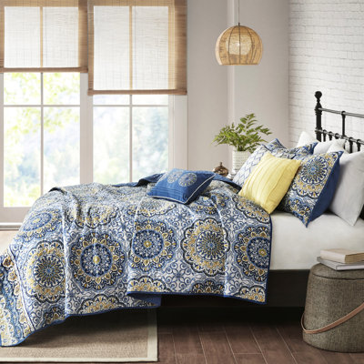 Ensemble de courtepointe 6 pièces bleu - très grand / très grand, imprimé floral, coussins brodés, tissu doux bleu, literie 100% microfibre décorative
