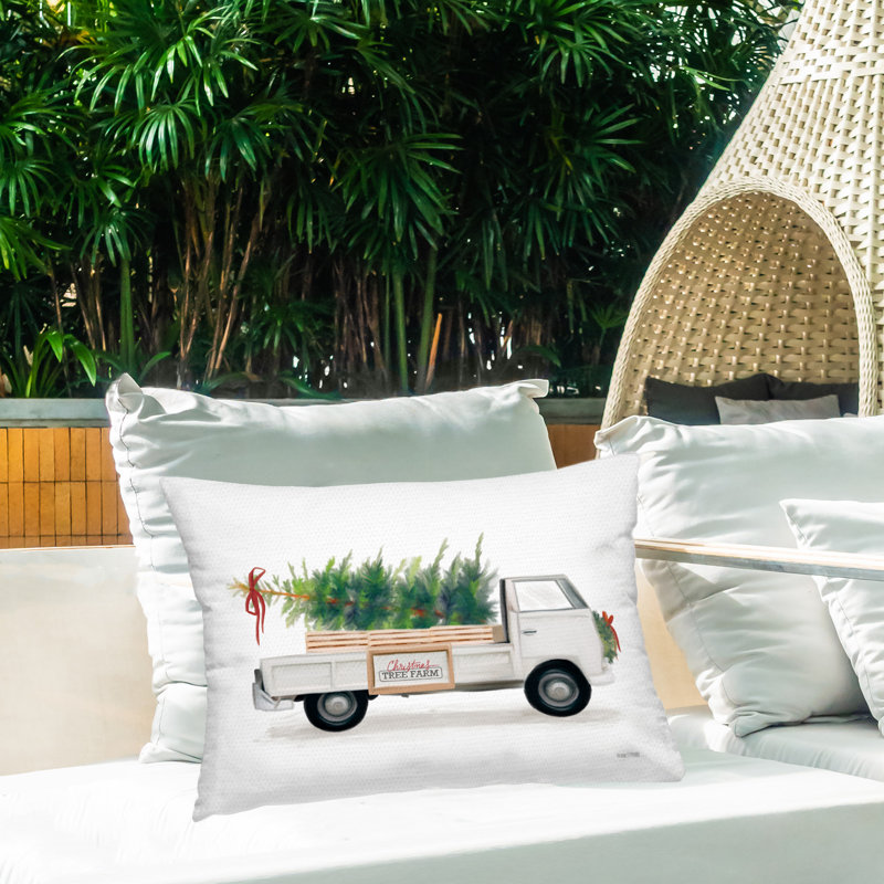 Coussin extérieur Holiday Tree Truck par House Fenway