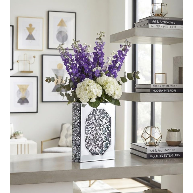 Glass Table Vase 1