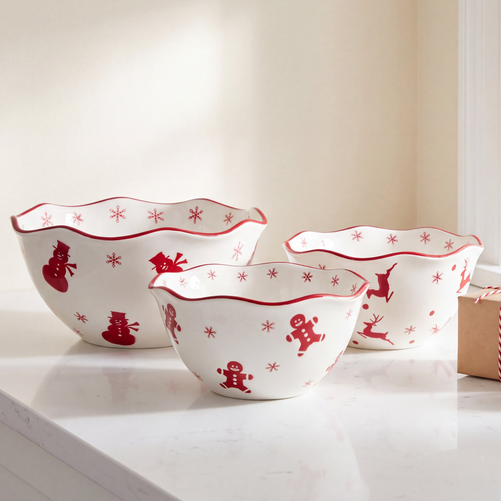 Winterfest 3-Piece Ceramic Nut Bowl Set