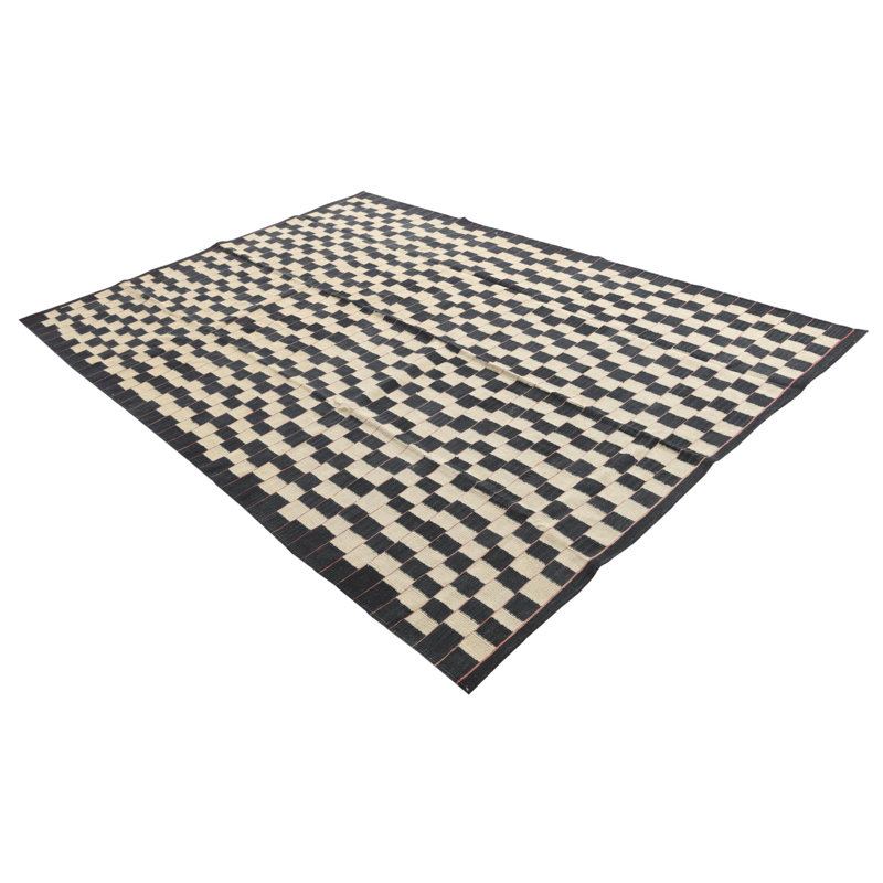 Tapis noir et blanc Ousley