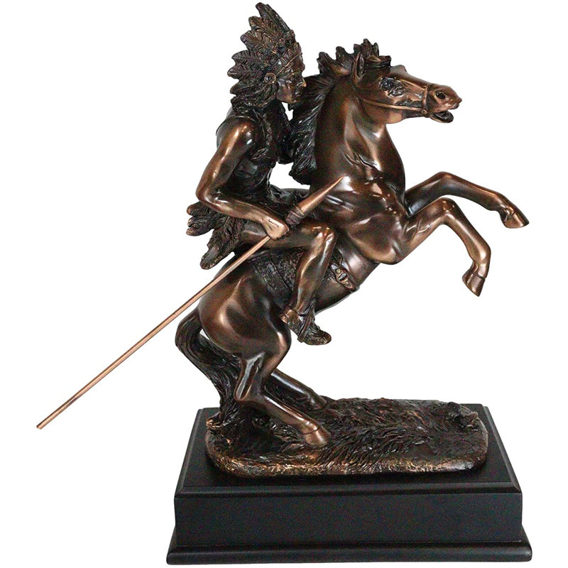 Statue de chef tribal Jonesha