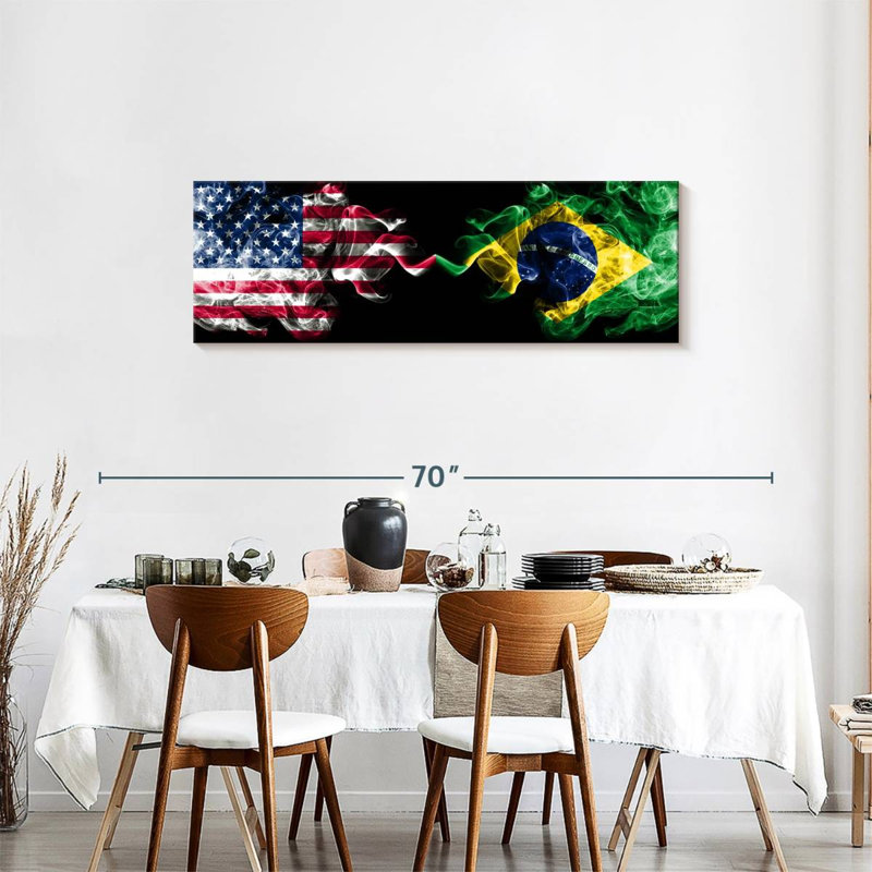 «Smoky USA», drapeaux du Brésil sur toile, H 18 po x l 54 po x P 1,25 po