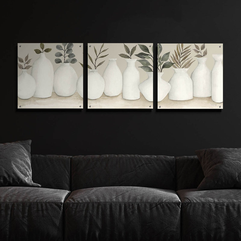 «Ivory Vases in a Row» par Cindy Jacobs, art mural en verre acrylique, ensemble de 3 pièces, H 24 po x l 72 po