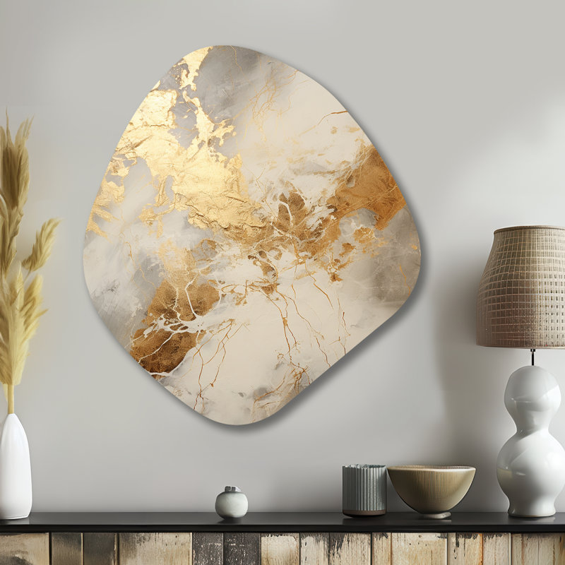 Beige et or marbré foudre III - formes abstraites uniques, décoration murale en métal, H 35 po x l 31 po