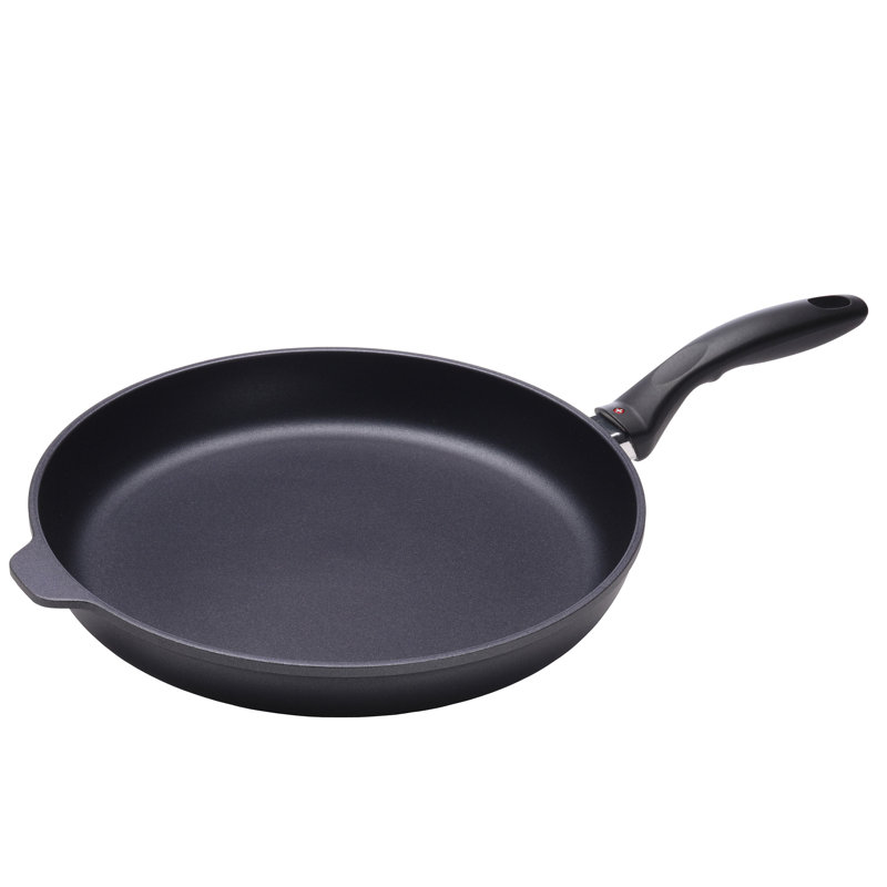 Aluminum Non-Stick Frying Pan, 12.5" W