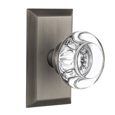 Studio Plate with Round Clear Crystal Door Knob