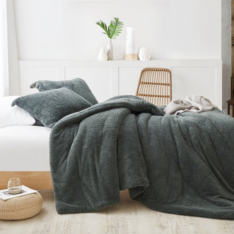 Polyester Baffle Box Stitch Comforter, King Comforter + 2 Shams, Gray