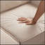Causeuse en velours avec pieds en bois-1595269758