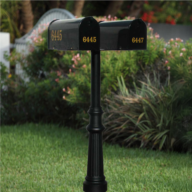 Hanford Aluminum Post Mounted Mailbox, Yes