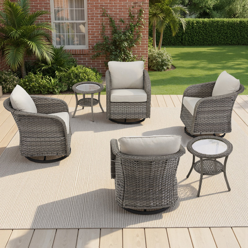 Plusieurs chaises berçantes pivotantes avec table d'appoint Arcola