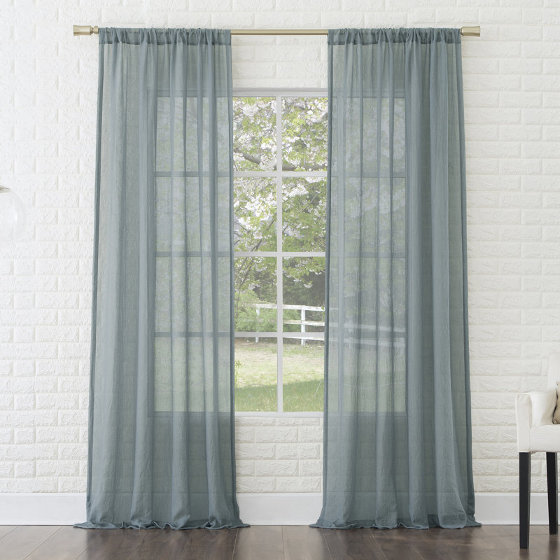 Panneau de rideau semi-diaphane avec passe-tringle Jaklyn, L 50 po x L 84 po, Bleu port