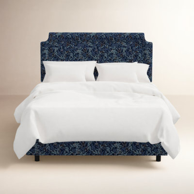 Hampton Bed