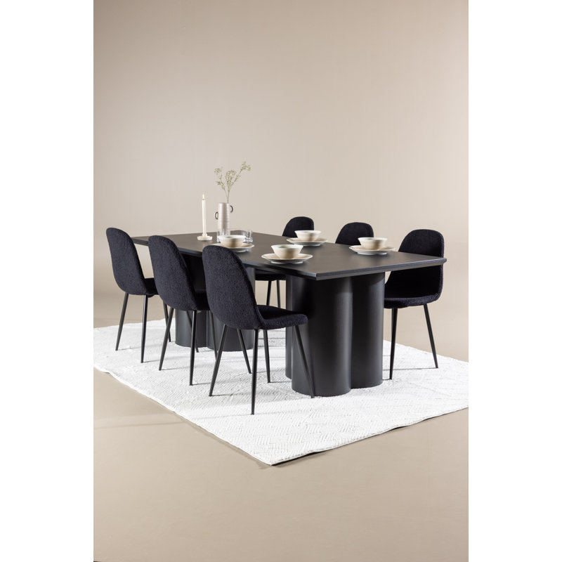 Meadowdale 6 - Person Dining Set