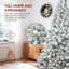 Arbre de Noël artificiel luxueux en flocage avec pommes de pin naturelles - un point focal de rêve pour la décoration des Fêtes-683084114