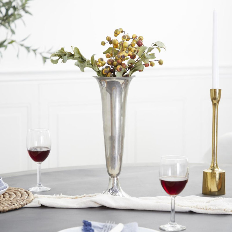 Vase de table en aluminium, H 14 po x l 5 po x P 5 po