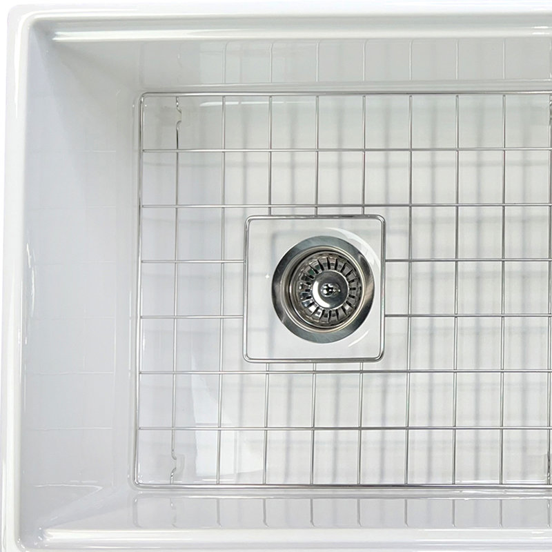36" L x 19" W Farmhouse/Apron Kitchen Sink with Basket Strainer, Cutting Board, Drain Asembly and Sink Grid, White
