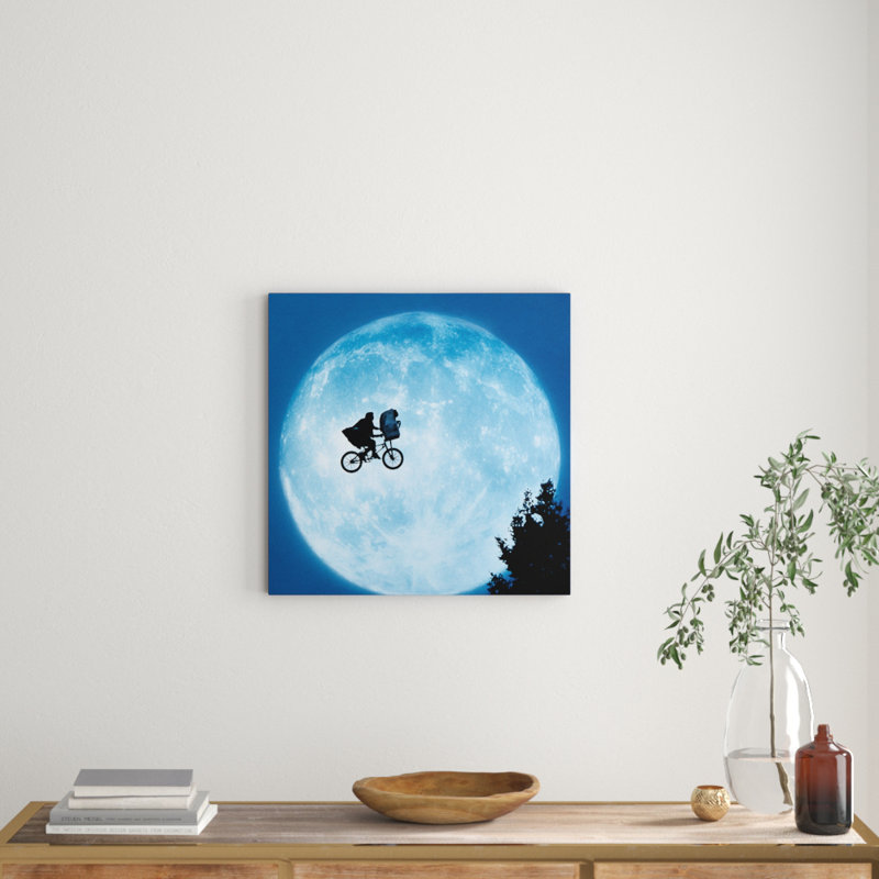 E.T - Moon Graphic Art Print on Canvas