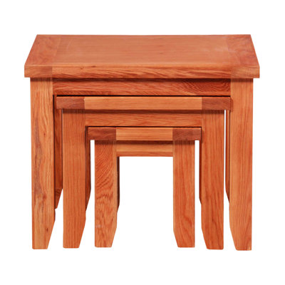 Vineland 3 Piece Nest of Tables