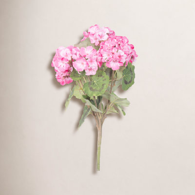 18" Artificial Geranium Bush