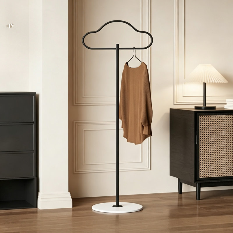 Freestanding 9 - Hook