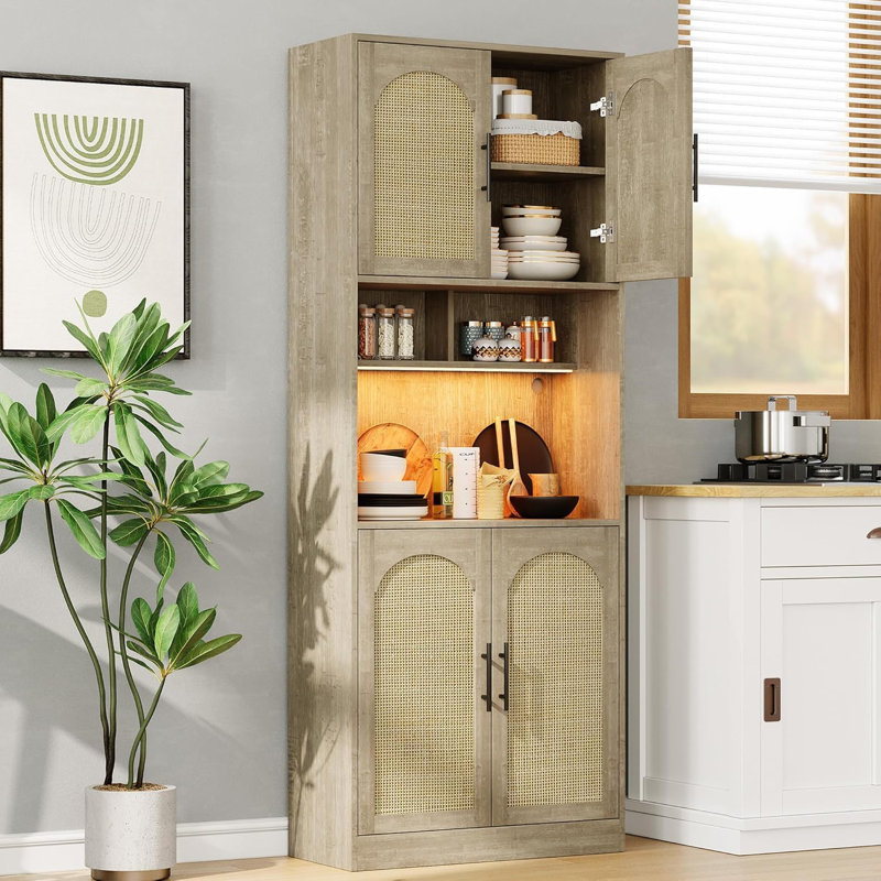 Armoire pour garde-manger avec comptoir, chêne, 71 po de hauteur, tablettes réglables, bande lumineuse à DEL, tablette à micro-ondes, rehausse de cuisine pour la salle à manger